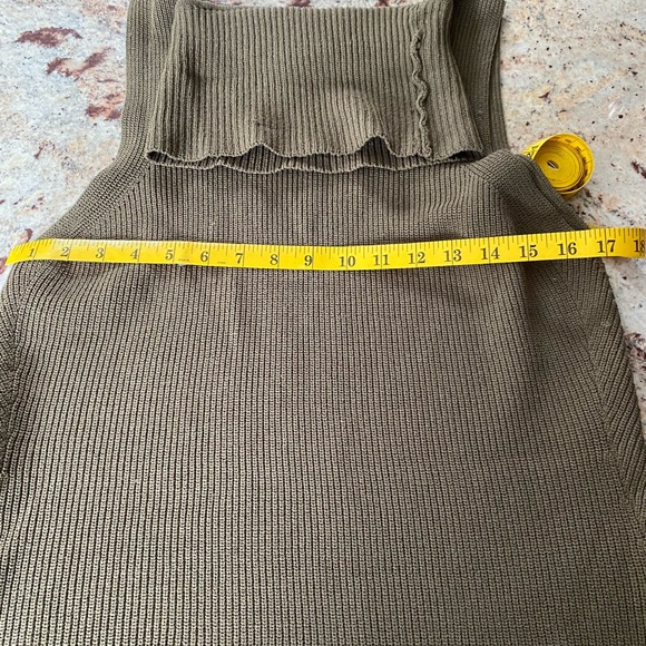HIGHLINE COLLECTIVE SLEEVELESS TURTLENECK TOP DARK GREEN Sz LX - Picture 9 of 12